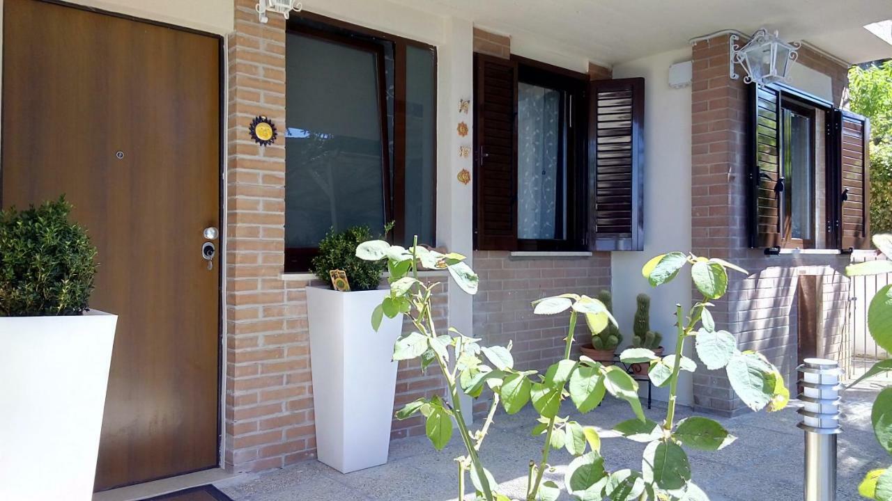 Appartamento La Giunchiglia Assis Exterior foto