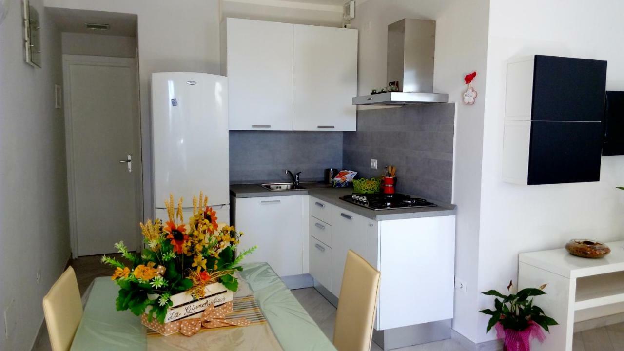 Appartamento La Giunchiglia Assis Exterior foto